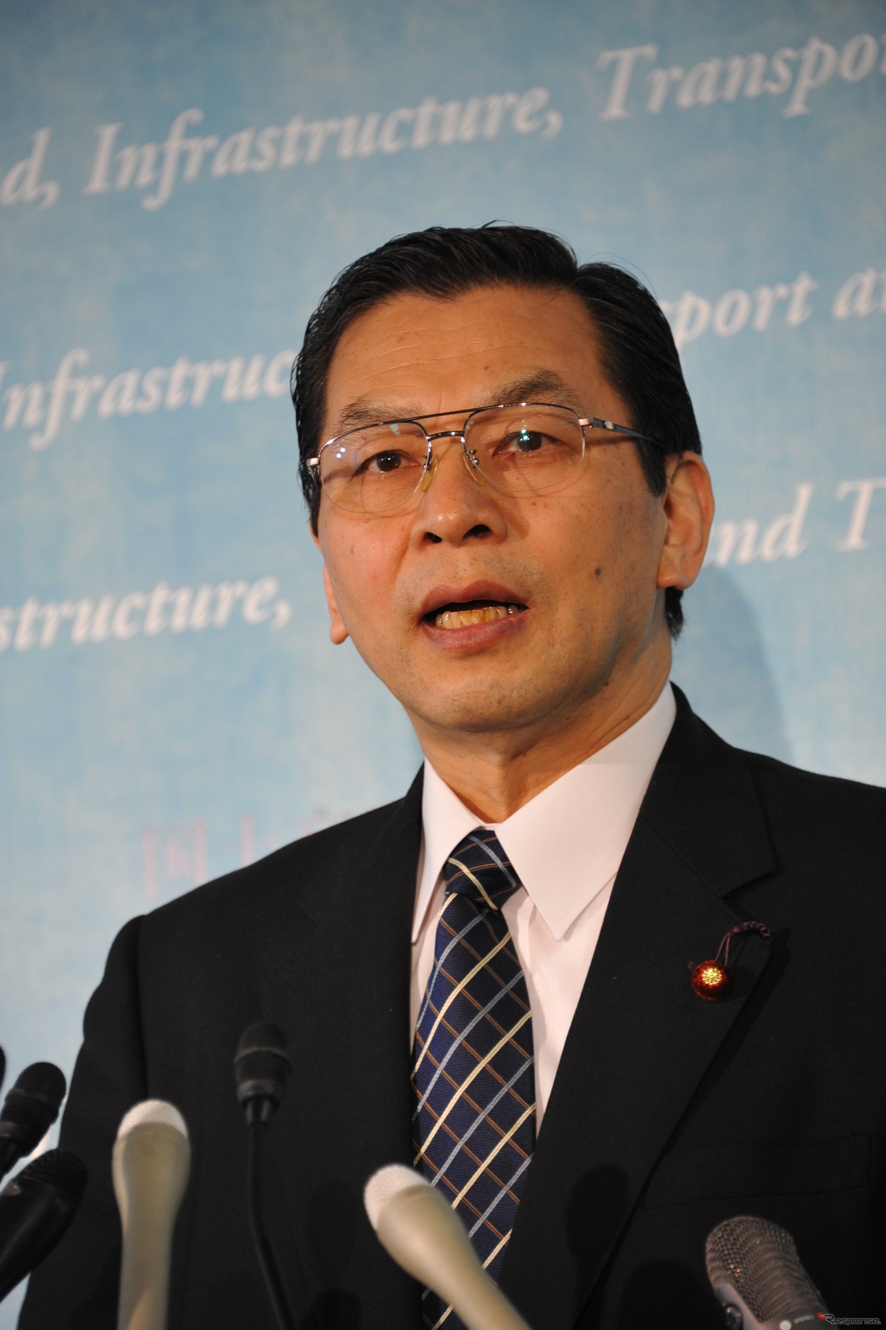 大畠章宏国交相（22日・国土交通省）