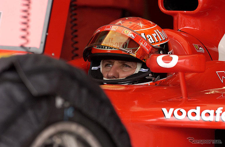 シューマッハが100万ドルを寄付