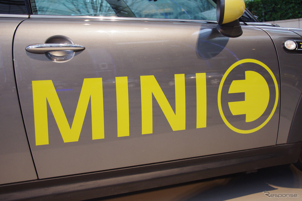 MINI E