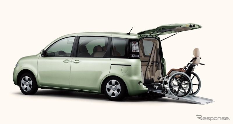 シエンタ・ウェルキャブX（2WD、車いす仕様車）
