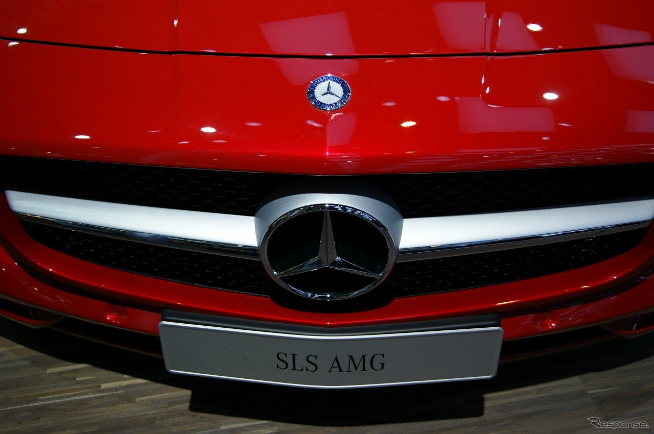 メルセデスベンツ SLS AMG