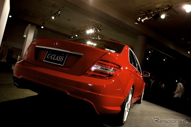 メルセデスベンツCクラス新型、ファイアオパール