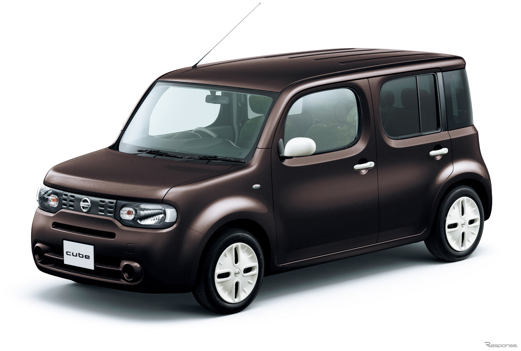 日産 キューブ 15X/15X FOURこもれびグリーンセレクション