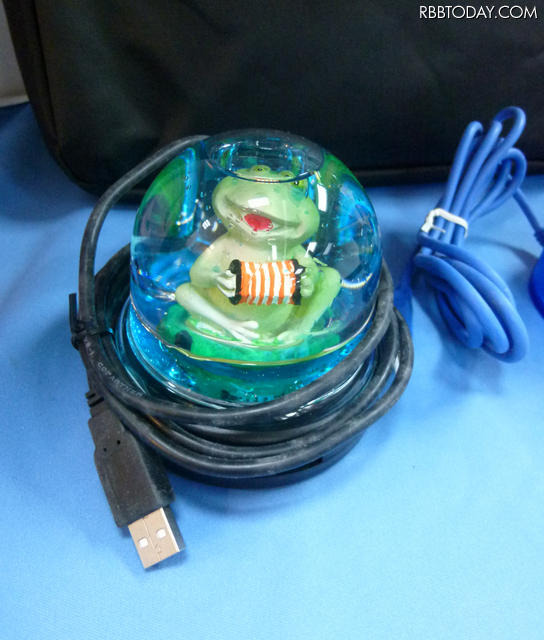 まさかのUSBハブ まさかのUSBハブ