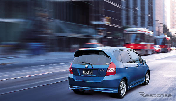 96年式が平均値---クルマ社会の高齢化止まらず