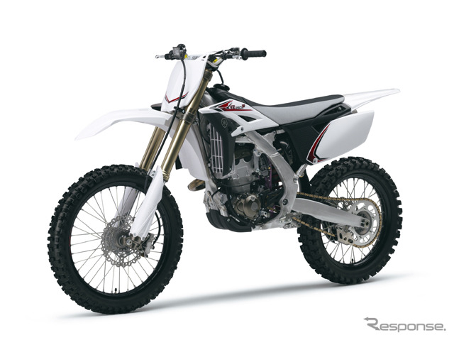 YZ250F パープリッシュホワイトソリッド1