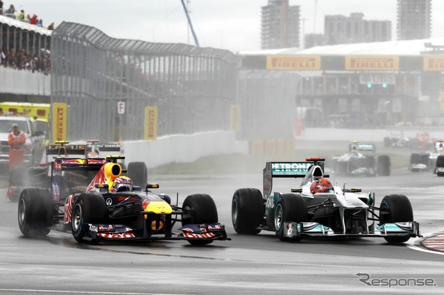 シューマッハ（向かって右）とウェーバー（F1カナダGP）