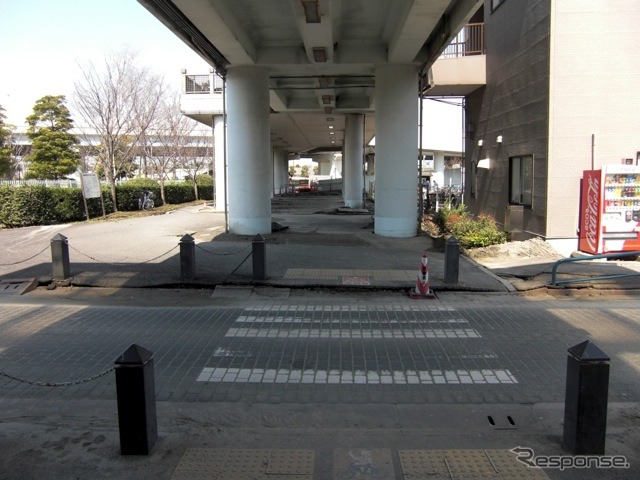 東日本大震災による液状化（千葉県浦安市、3月）