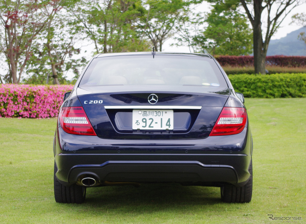 メルセデスベンツ C200ブルーエフィシエンシー アバンギャルド AMGスポーツパッケージ装着車