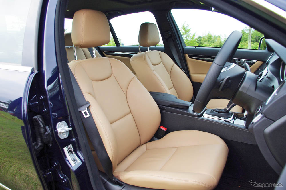 メルセデスベンツ C200ブルーエフィシエンシー アバンギャルド AMGスポーツパッケージ装着車