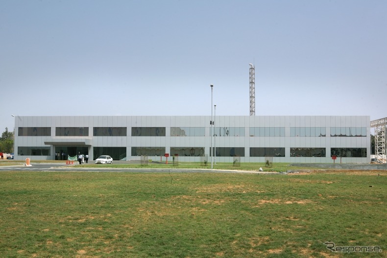 インド、チェンナイ工場の竣工式（2010年）