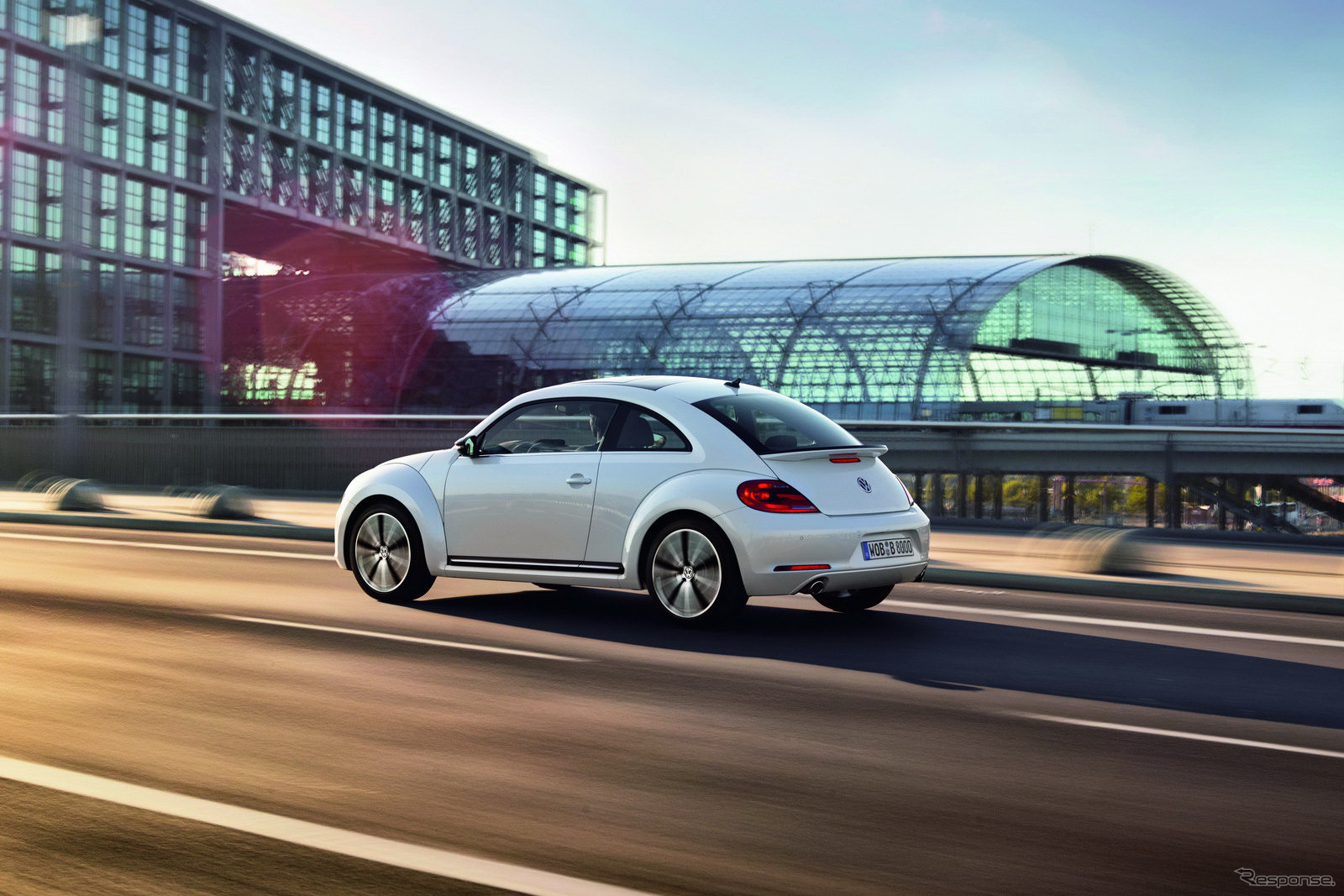 日本導入は2012年初頭のVWザ・ビートル