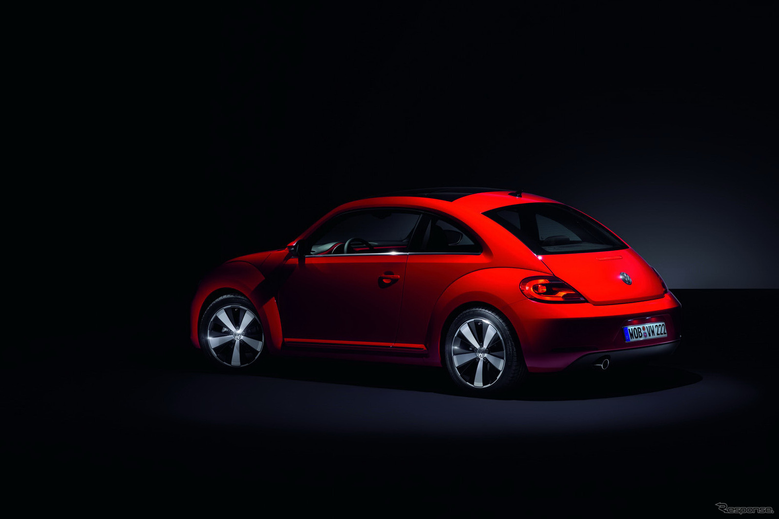 日本導入は2012年初頭のVWザ・ビートル