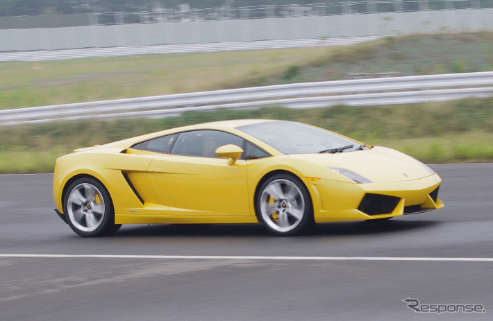 ランボルギーニ ガヤルド LP550-2試乗会