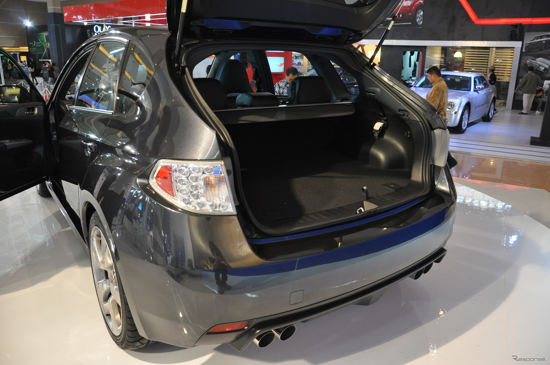 スバル インプレッサWRX STI A-Line（ジャカルタモーターショー11）