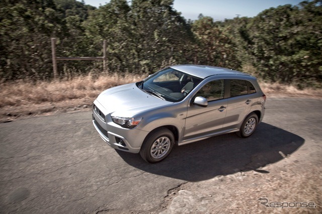 アウトランダースポーツ（日本名RVR）