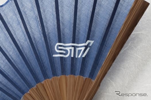 STI、老舗職人による手刷り扇子を発売…即日完売