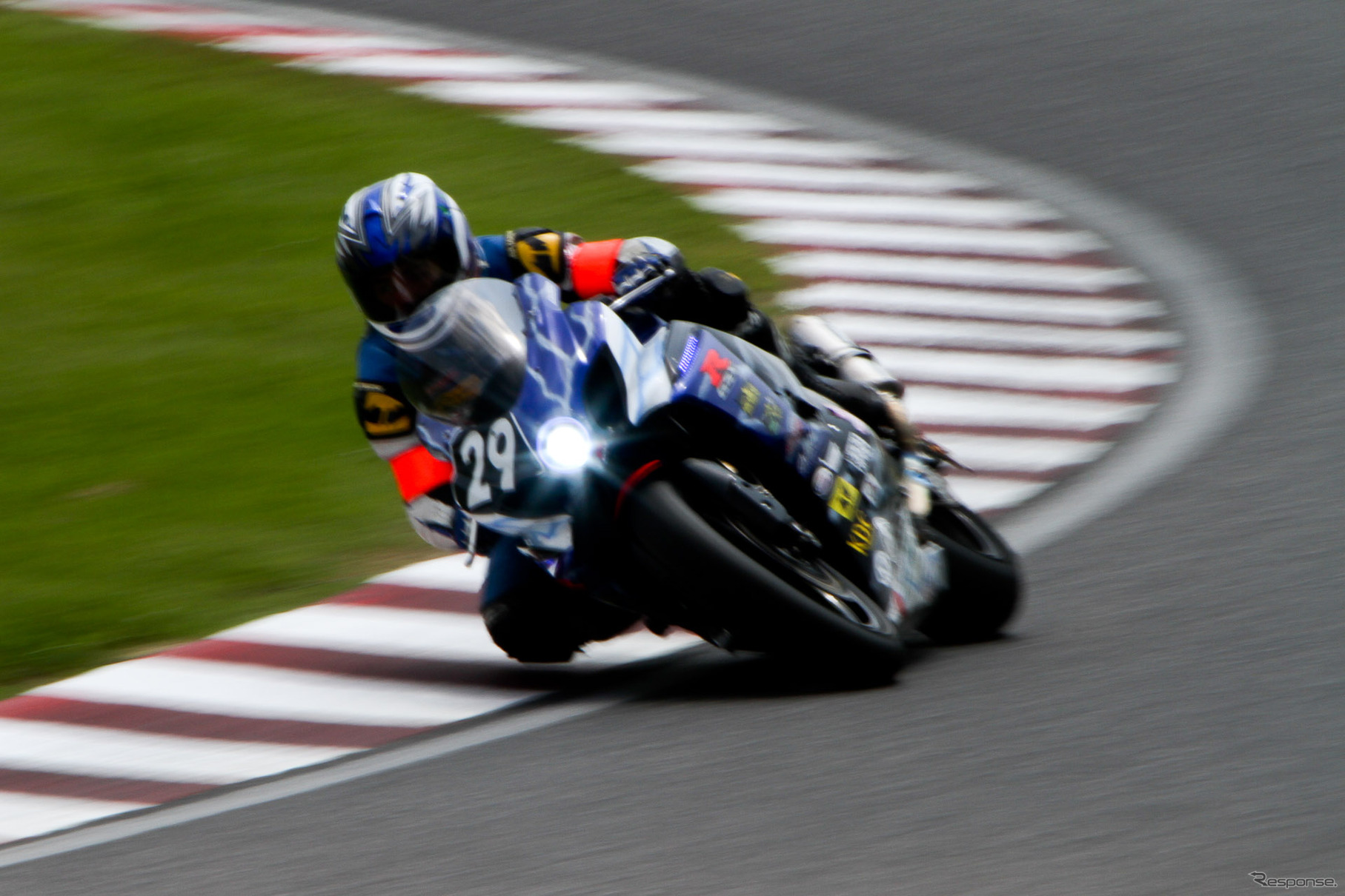 鈴鹿8時間耐久ロードレース2011