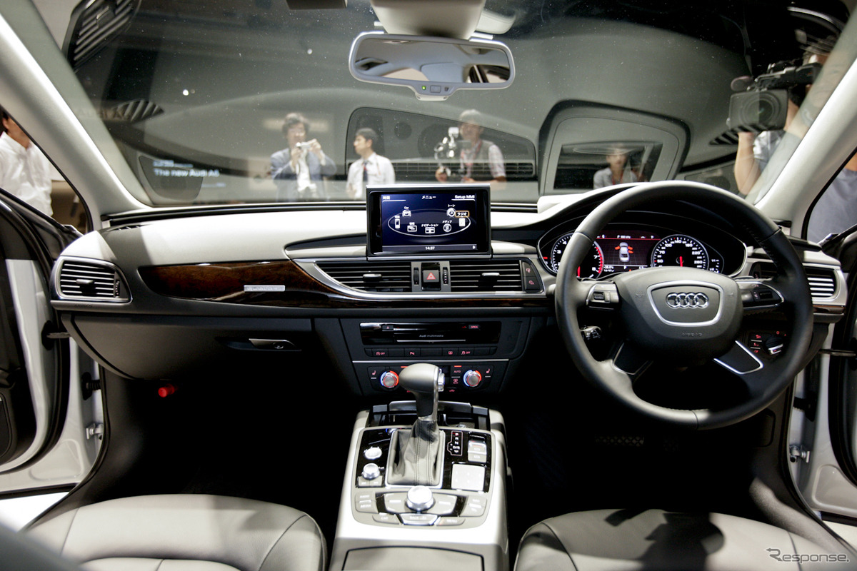 アウディ A6 新型