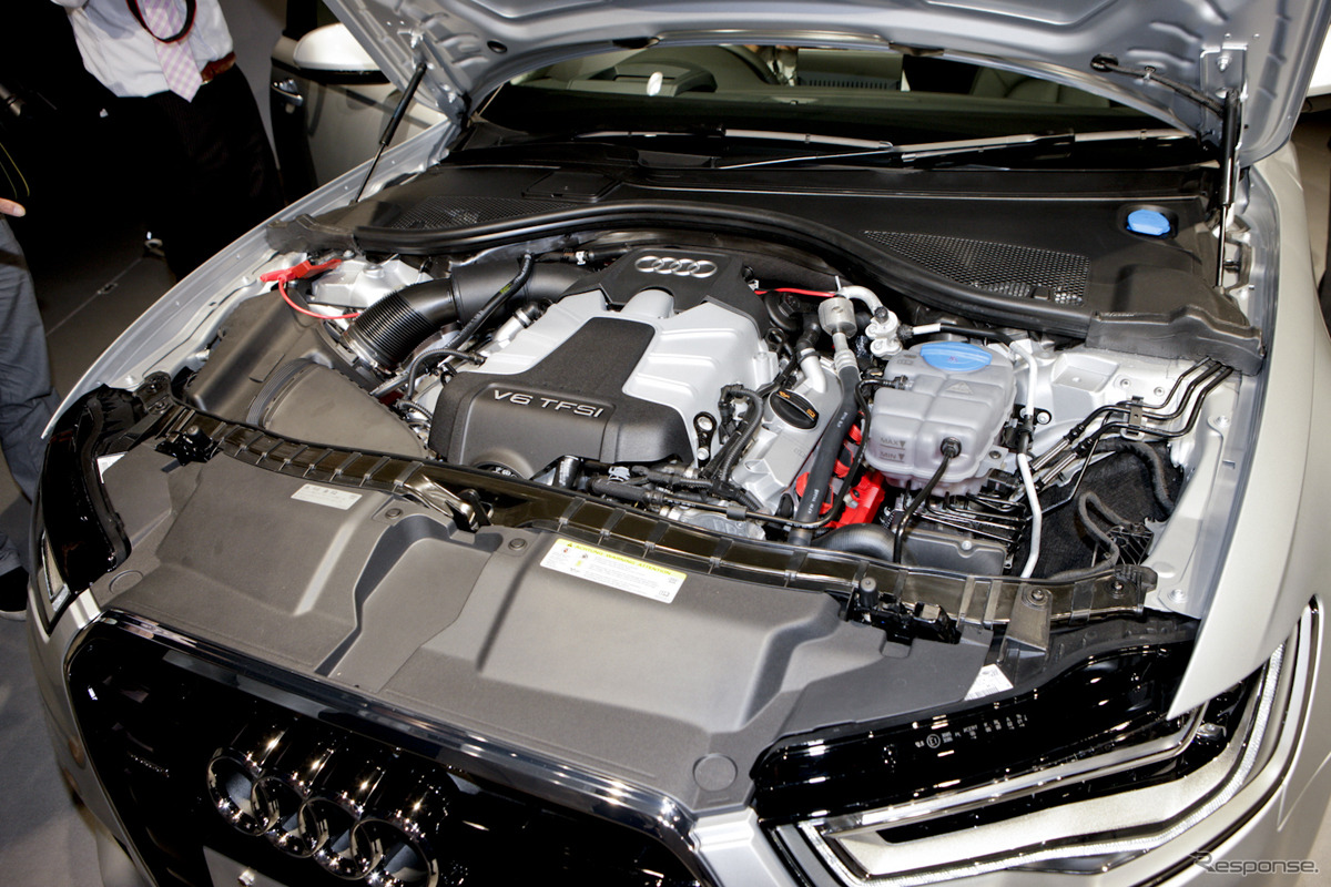 アウディ A6 新型
