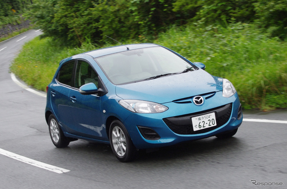 マツダ デミオ SKYACTIV