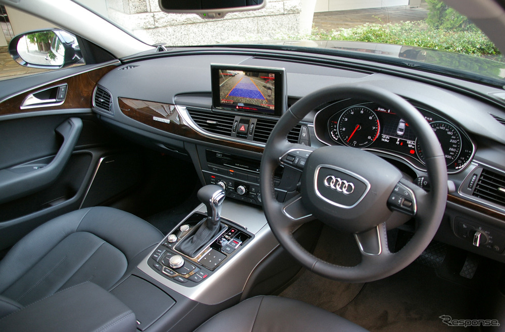 アウディ A6 新型