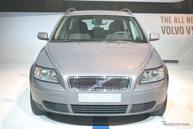 【ボルボ『S40/V50』日本発表】若々しいデザイン