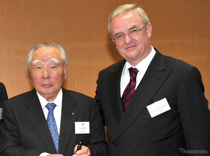 鈴木会長とヴィンターコルン会長（2009年）
