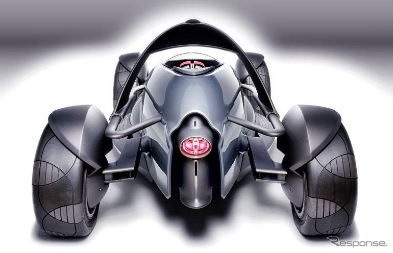 【ジュネーブモーターショー'04出品車】トヨタ『MTRC』…フルサイズ・ミニ四駆