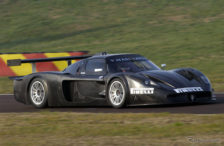 【ジュネーブモーターショー'04出品車】マセラティ『MC12』はレースのために