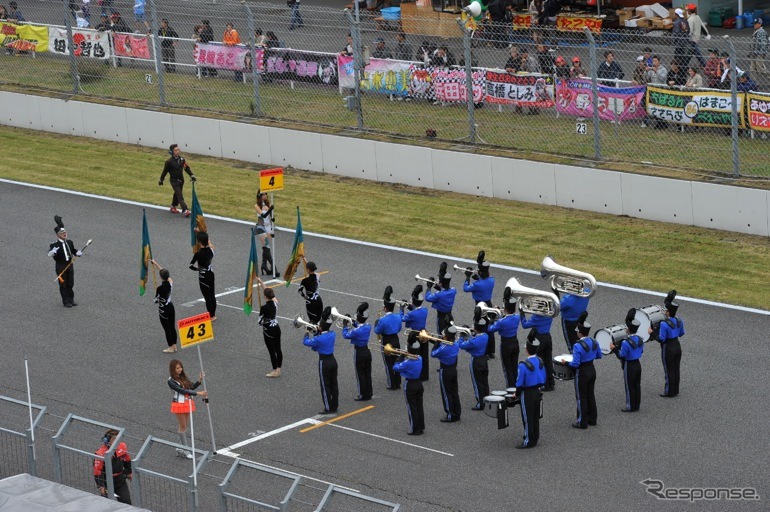 【SUPER GT 第7戦】レガシィB4 がクラス優勝…今季2勝