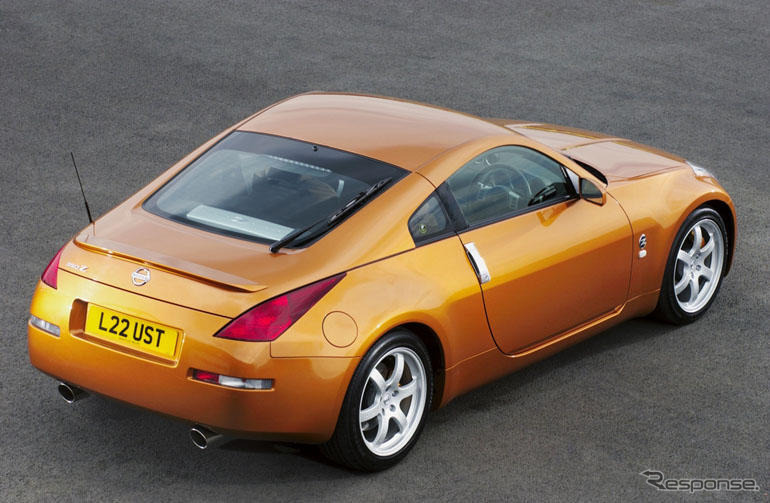 【COTY】英誌『TOP GEAR』が日産『350Z』に授賞