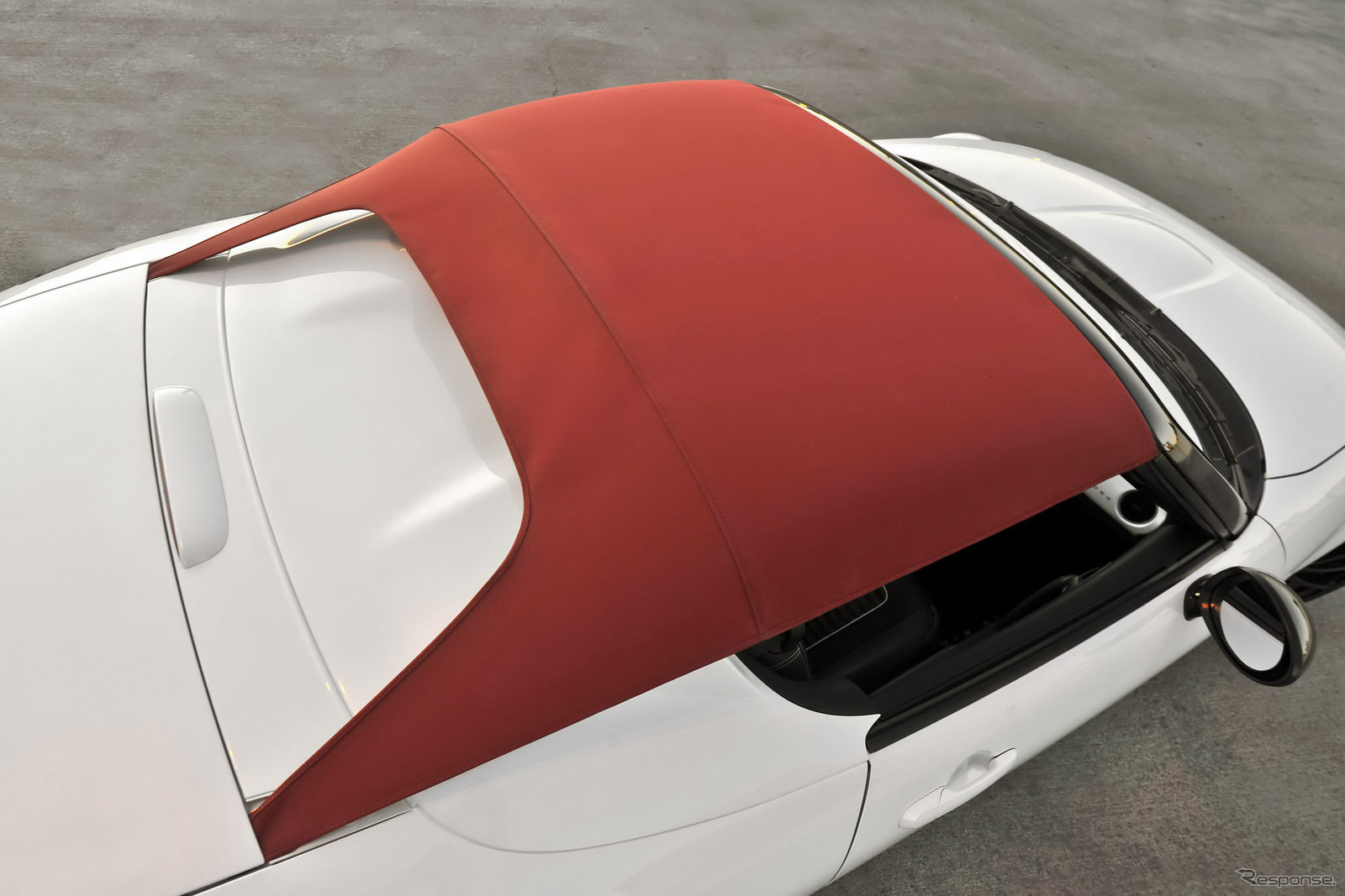マツダ MX-5（日本名：ロードスター）スパイダー
