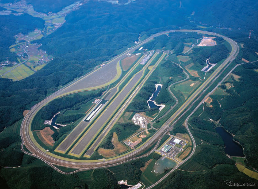 2005年に新設された城里テストコース。谷田部時代と同様に、5.5kmの高速周回路をもつ