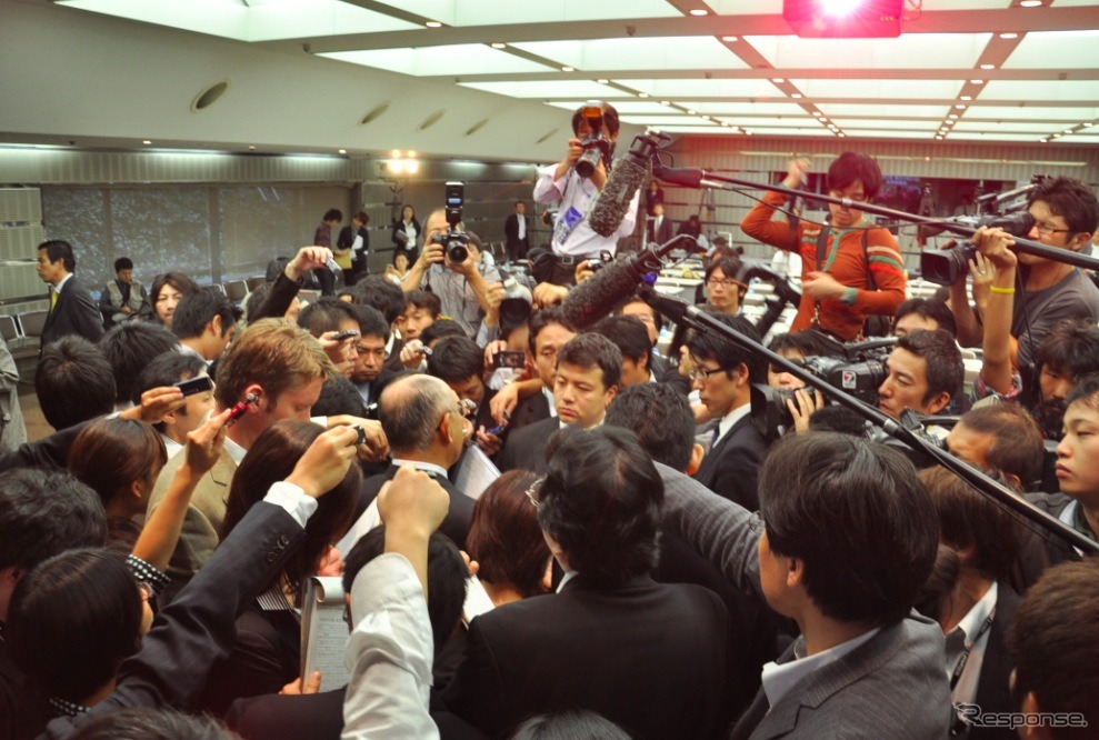 トヨタ中間決算