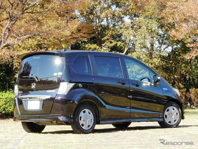 【ホンダ フリードハイブリッド 試乗】ちょっと高くてもHVを…青山尚暉