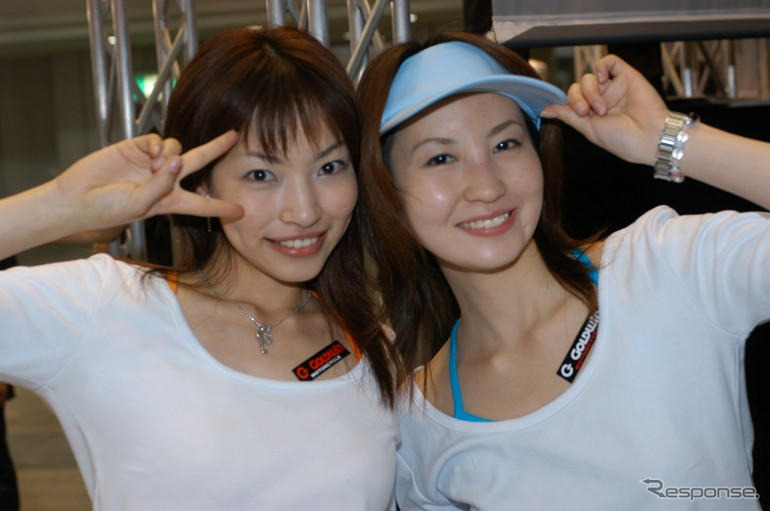 【東京モーターサイクルショー04】コンパニオン写真蔵…ズッキューン