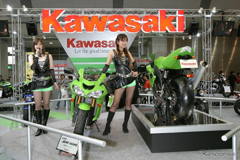 【東京モーターサイクルショー04】写真蔵…カワサキブース編