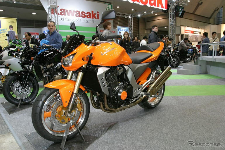 【東京モーターサイクルショー04】写真蔵…カワサキブース編