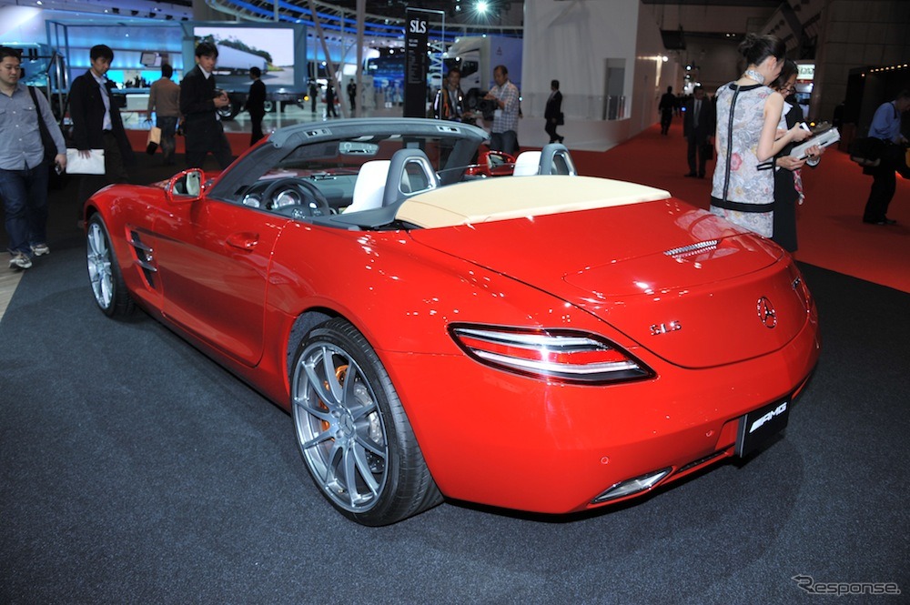 メルセデスベンツ SLS　AMG ロードスター (東京モーターショー11)