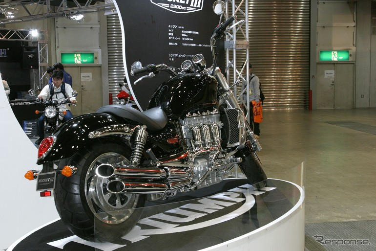 【東京モーターサイクルショー04】写真蔵…トライアンフ編
