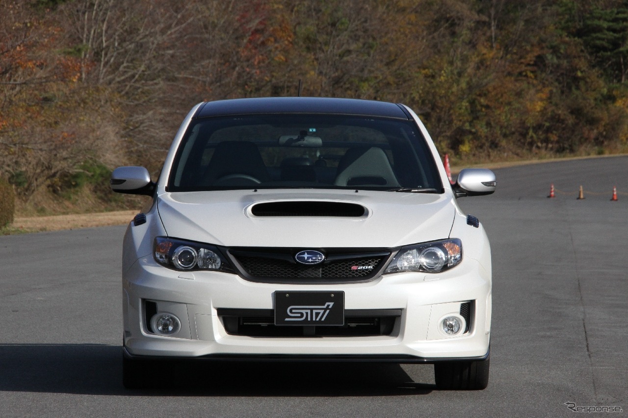 スバル インプレッサのコンプリートカー、S206
