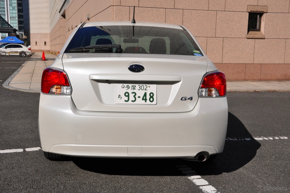 スバル インプレッサ G4