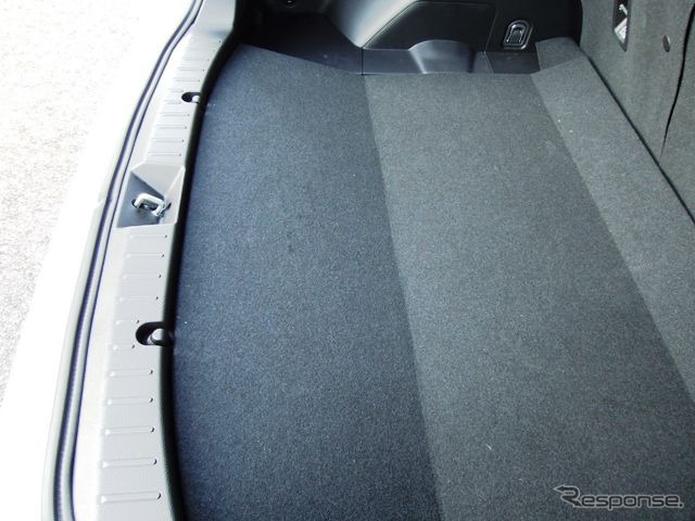 スバル インプレッサ SPORT