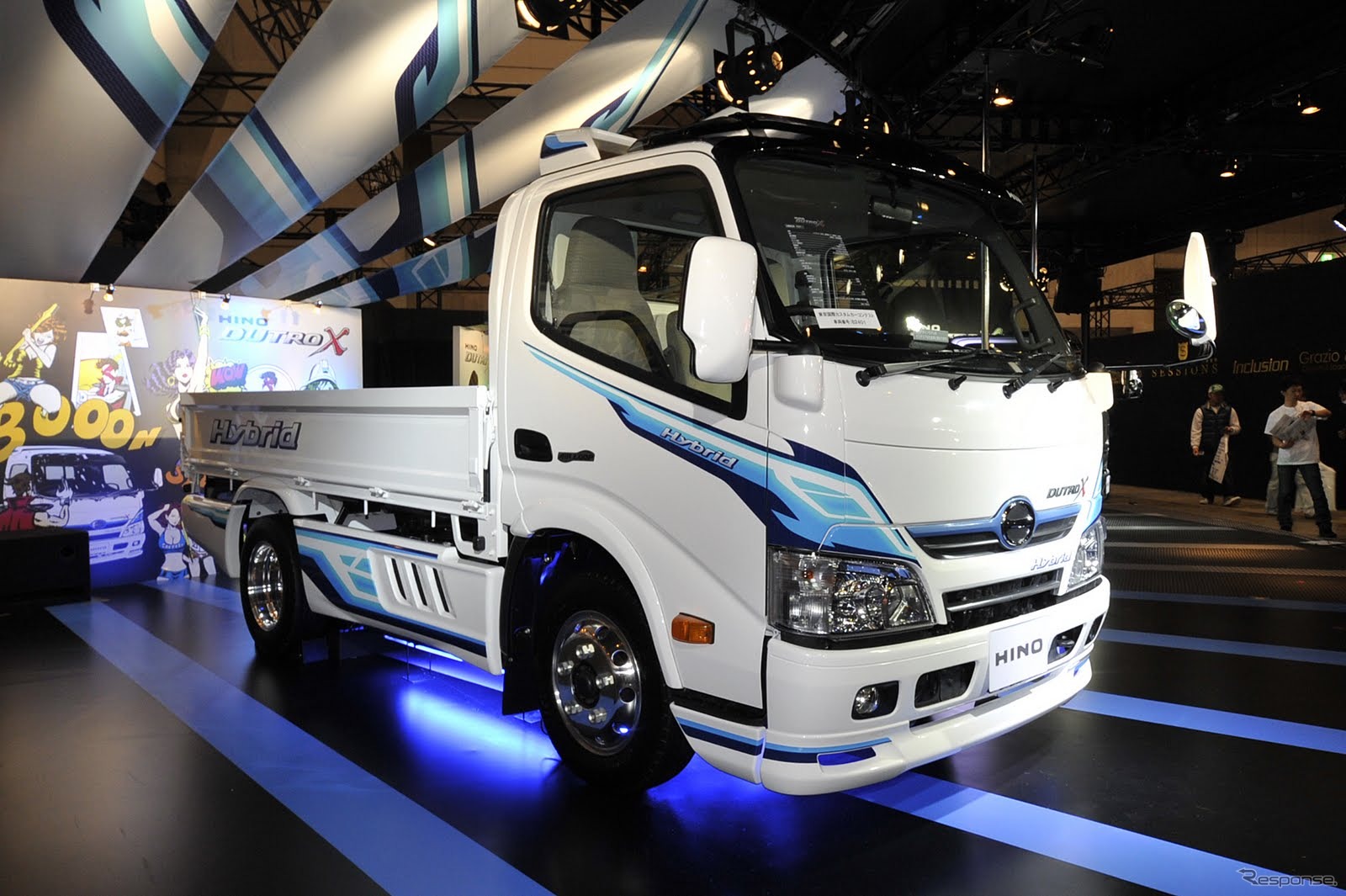 日野デュトロX（東京オートサロン12）