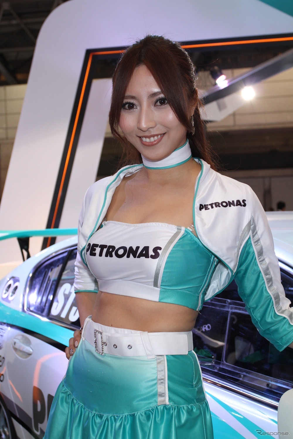 ペトロナス コンパニオン（東京オートサロン12）