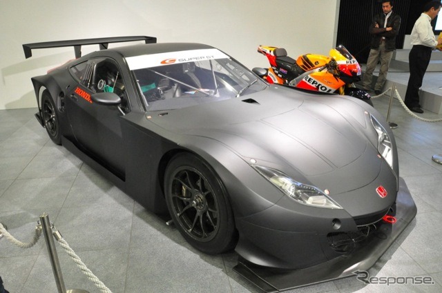 SUPER GT、HSV-010 GT