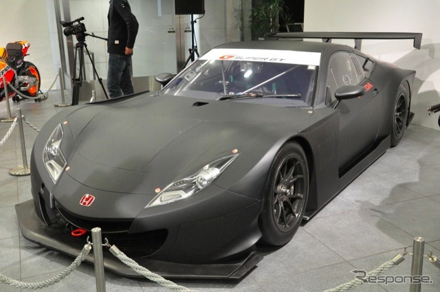 SUPER GT、HSV-010 GT