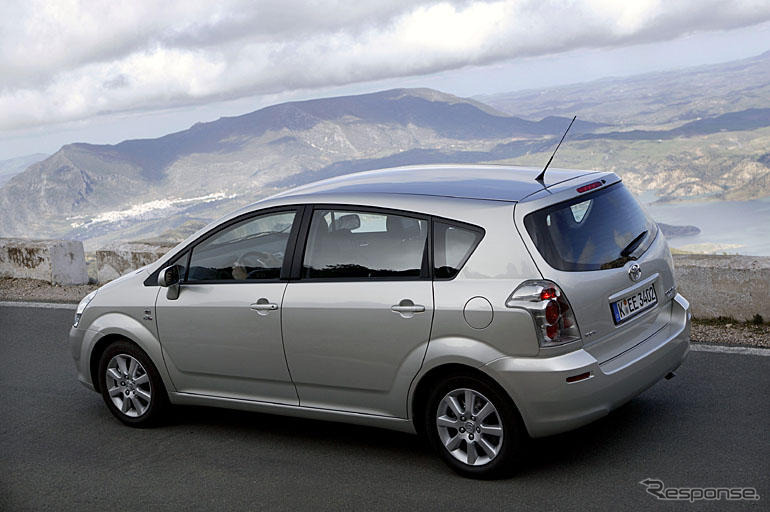 トヨタ100億円投資、欧州64万5000台生産体制へ