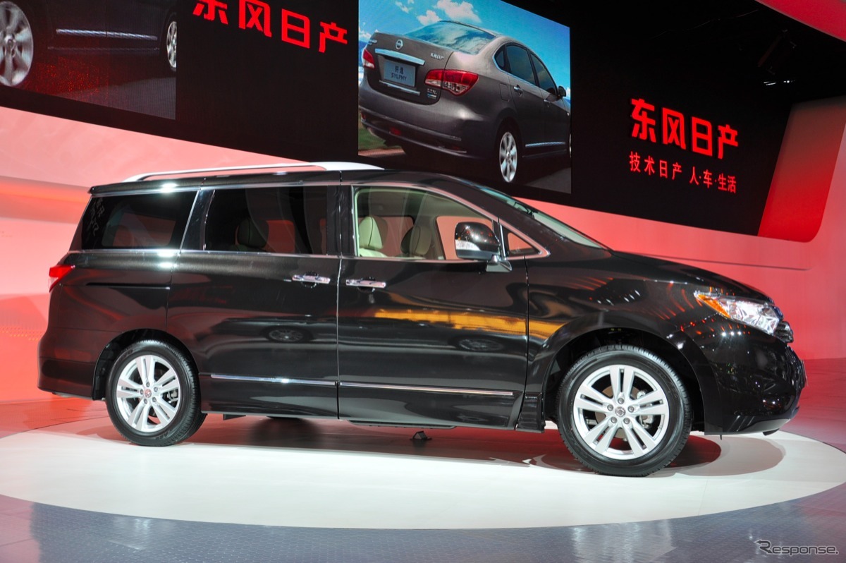 東風日産クエスト（広州モーターショー11）